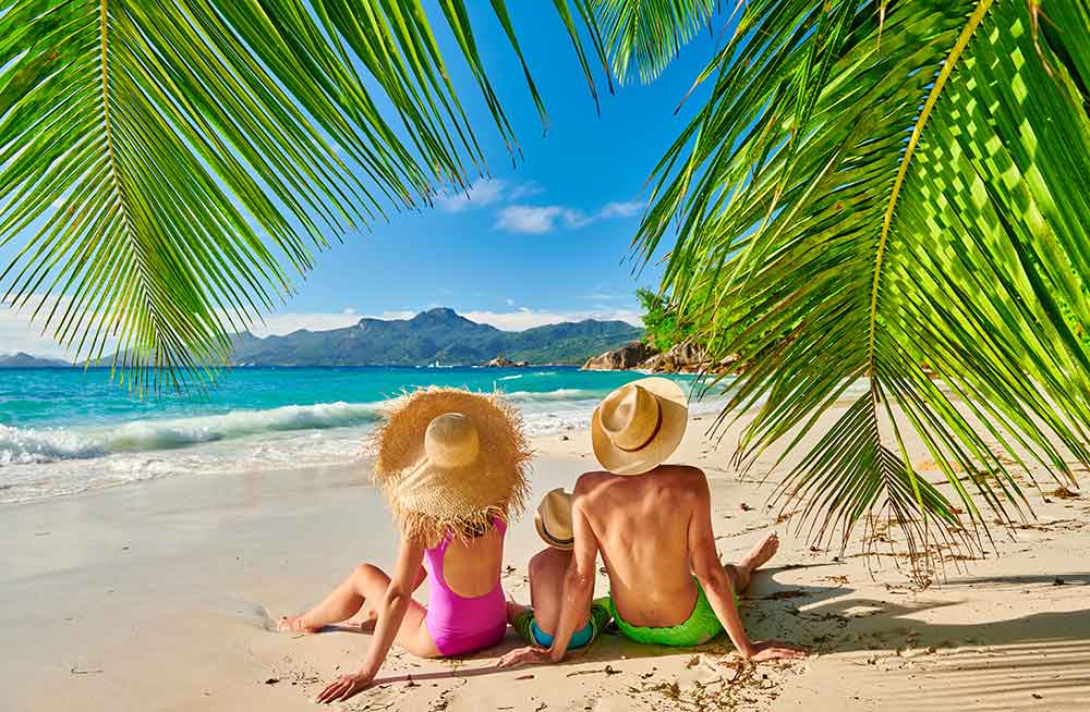 Summer Financial Planning Tips for a Stress-Free Vacation Season